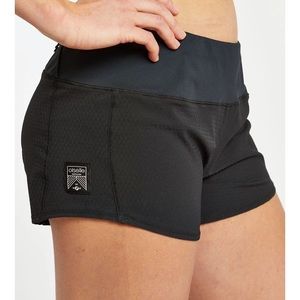Oiselle Black Roga Shorts